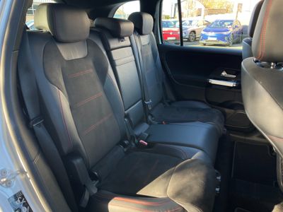 2022 Mercedes-Benz EQB