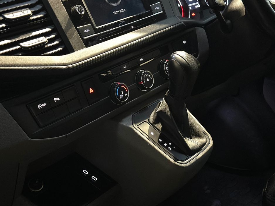 2021 Volkswagen Transporter