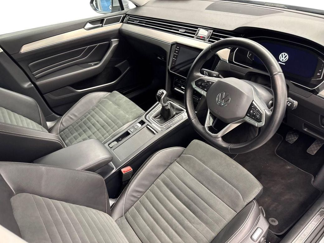 2022 Volkswagen Passat