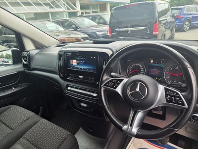 2024 Mercedes-Benz Vito