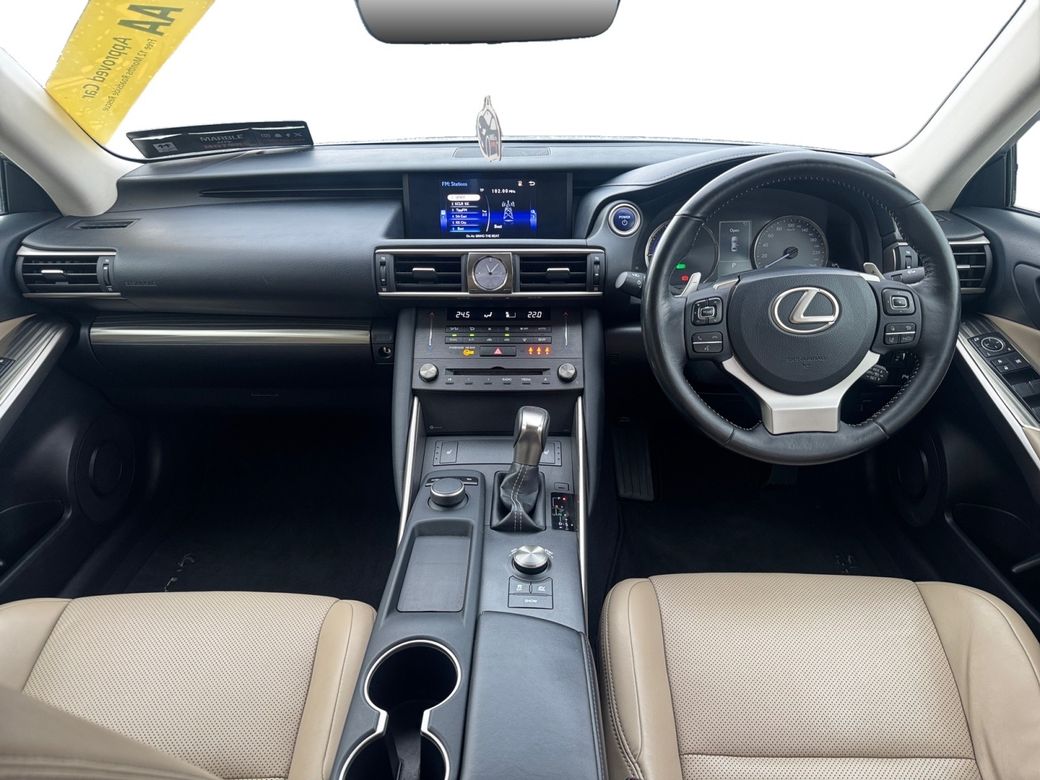 2019 Lexus IS