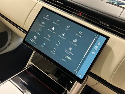 2025 Land Rover Range Rover