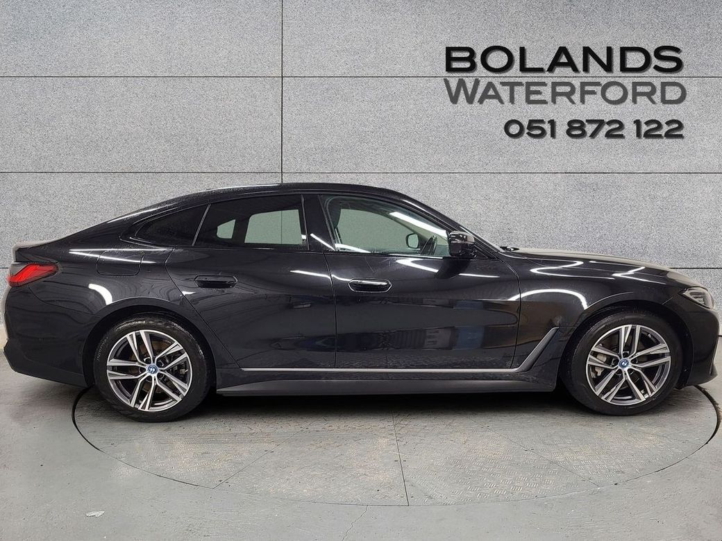 2024 BMW i4