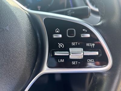 2023 Mercedes-Benz EQB