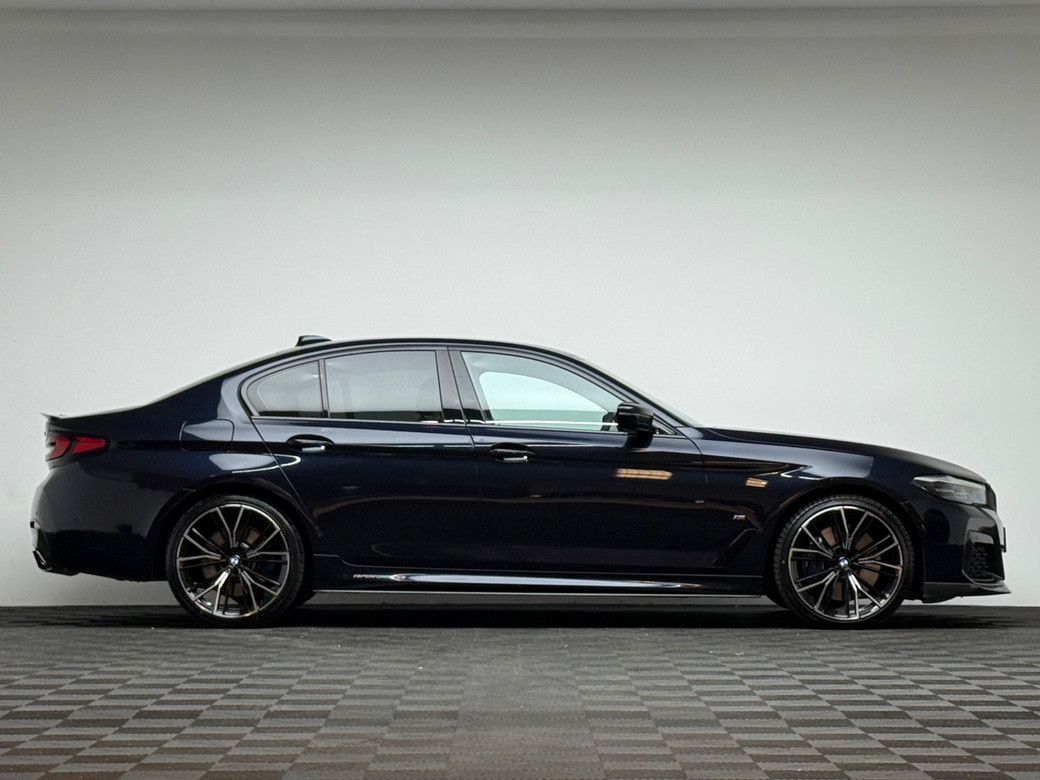 2022 BMW 5 Series