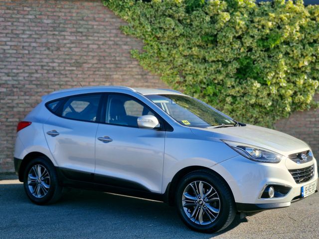 vehicle for sale from Leighstone Motors