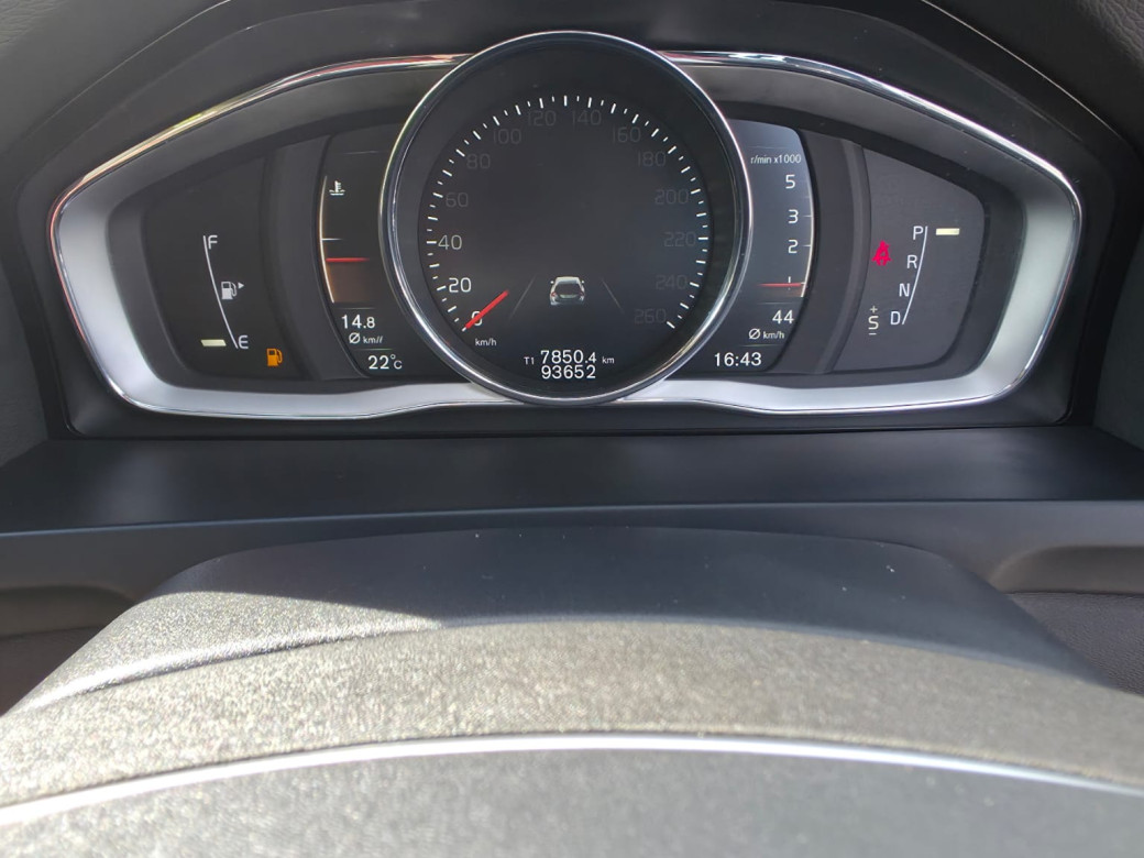 2018 Volvo V60 Cross Country
