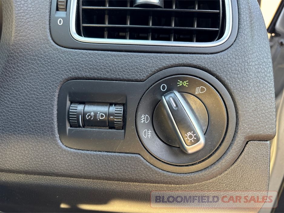 2012 Volkswagen Polo