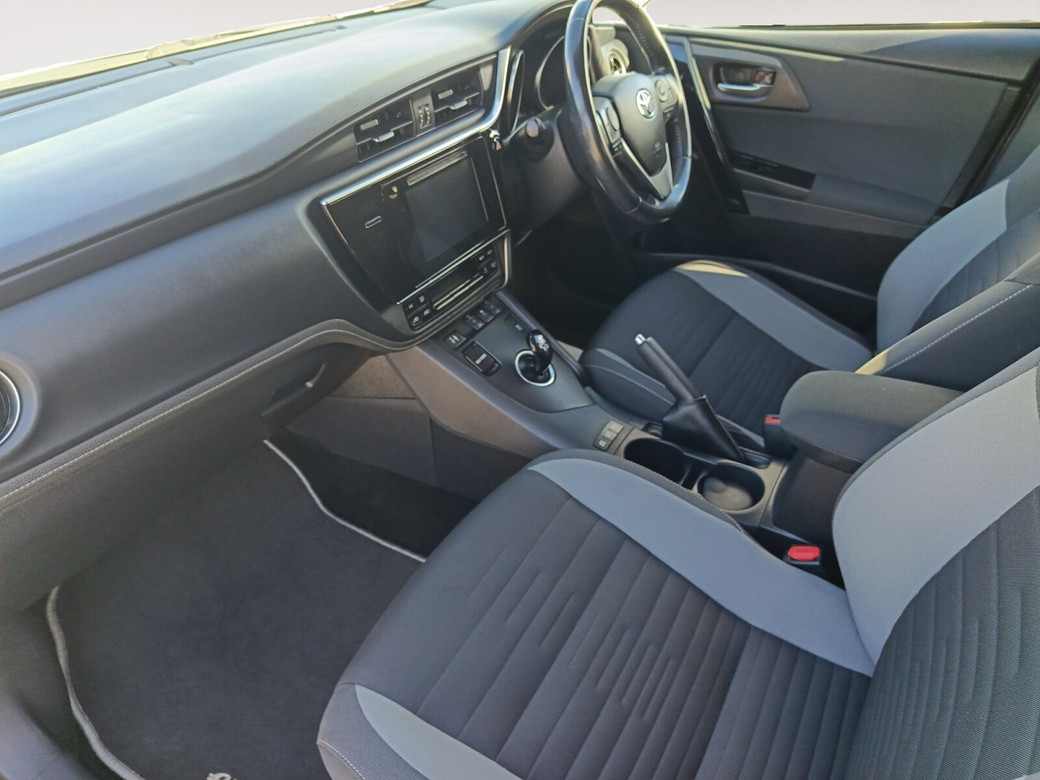 2018 Toyota Auris