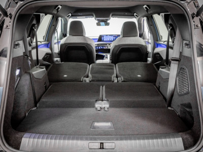 2025 Peugeot 5008