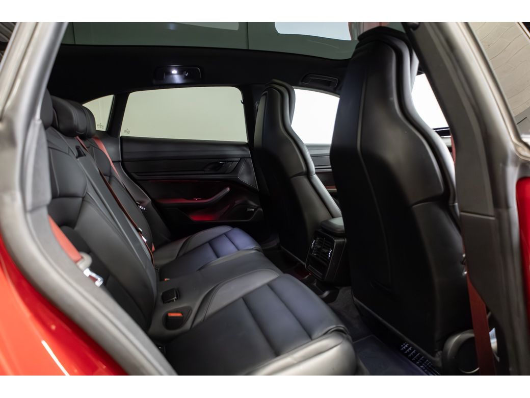 2022 Porsche Taycan