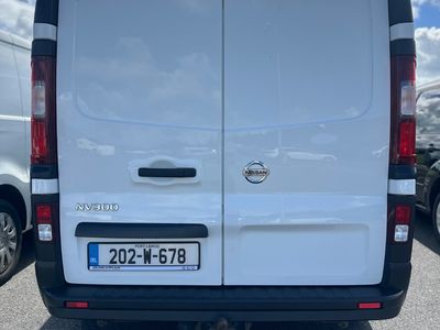 2020 Nissan NV300