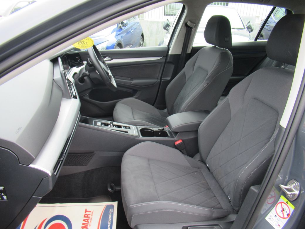 2023 Volkswagen Golf