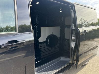 2025 Volkswagen Transporter