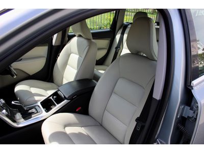 2015 Volvo XC70