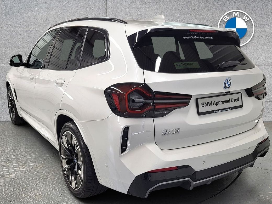 2024 BMW iX3