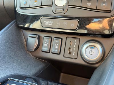 2024 Nissan Leaf