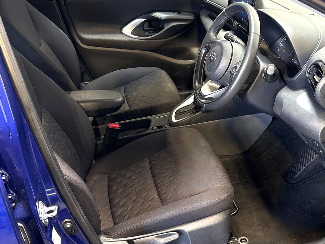 2025 Toyota Yaris