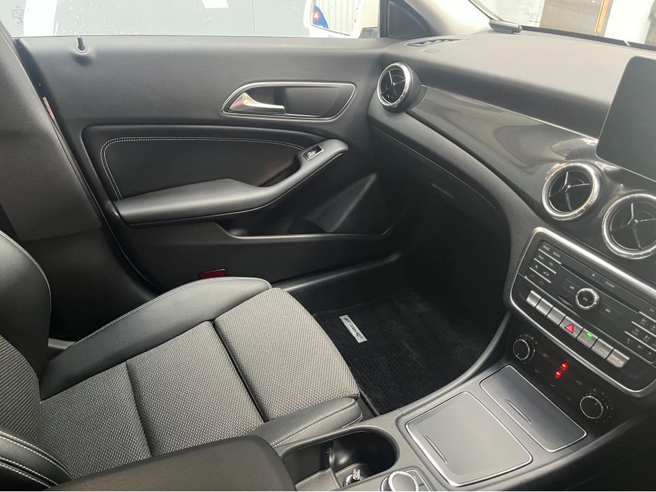 2017 Mercedes-Benz CLA Class