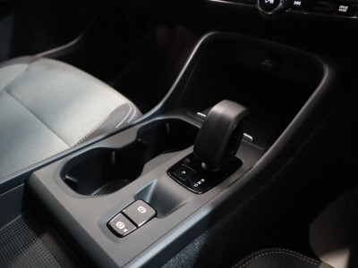 2022 Volvo XC40