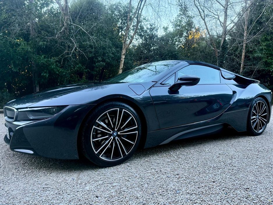 2019 BMW i8