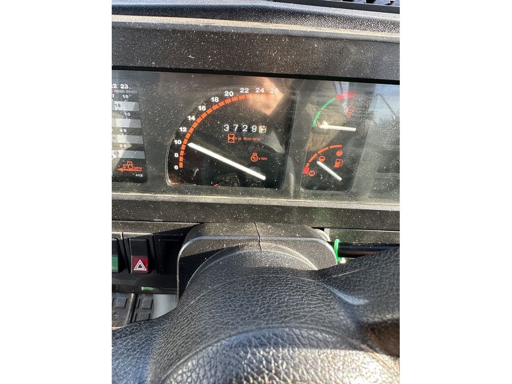 1990 Massey Ferguson 362