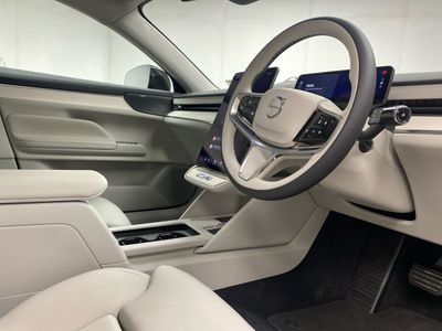 2026 Volvo ES90