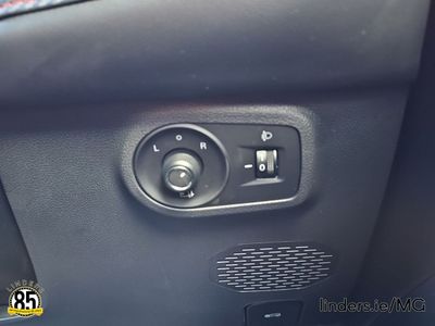 2022 MG ZS