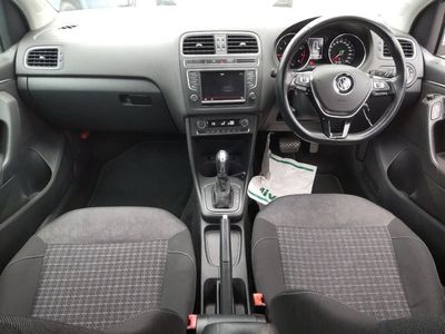 2015 Volkswagen Polo