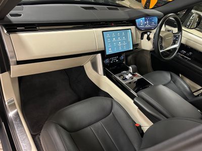 2023 Land Rover Range Rover