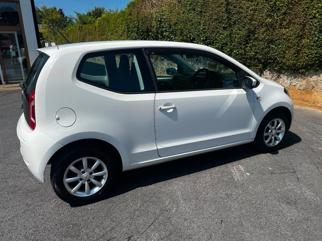 2013 Volkswagen up!