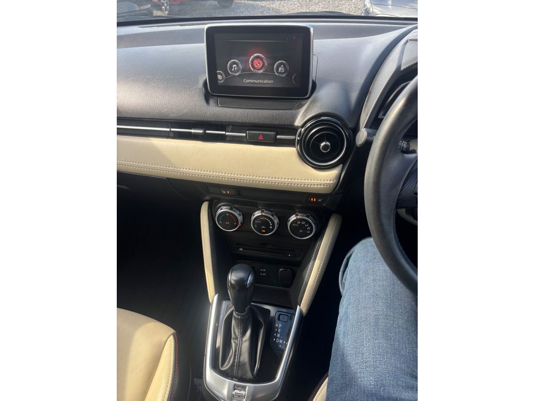 2016 Mazda Demio