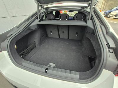 2025 BMW i4