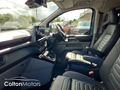 2025 Ford Tourneo Custom