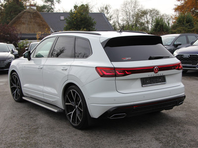 2024 Volkswagen Touareg