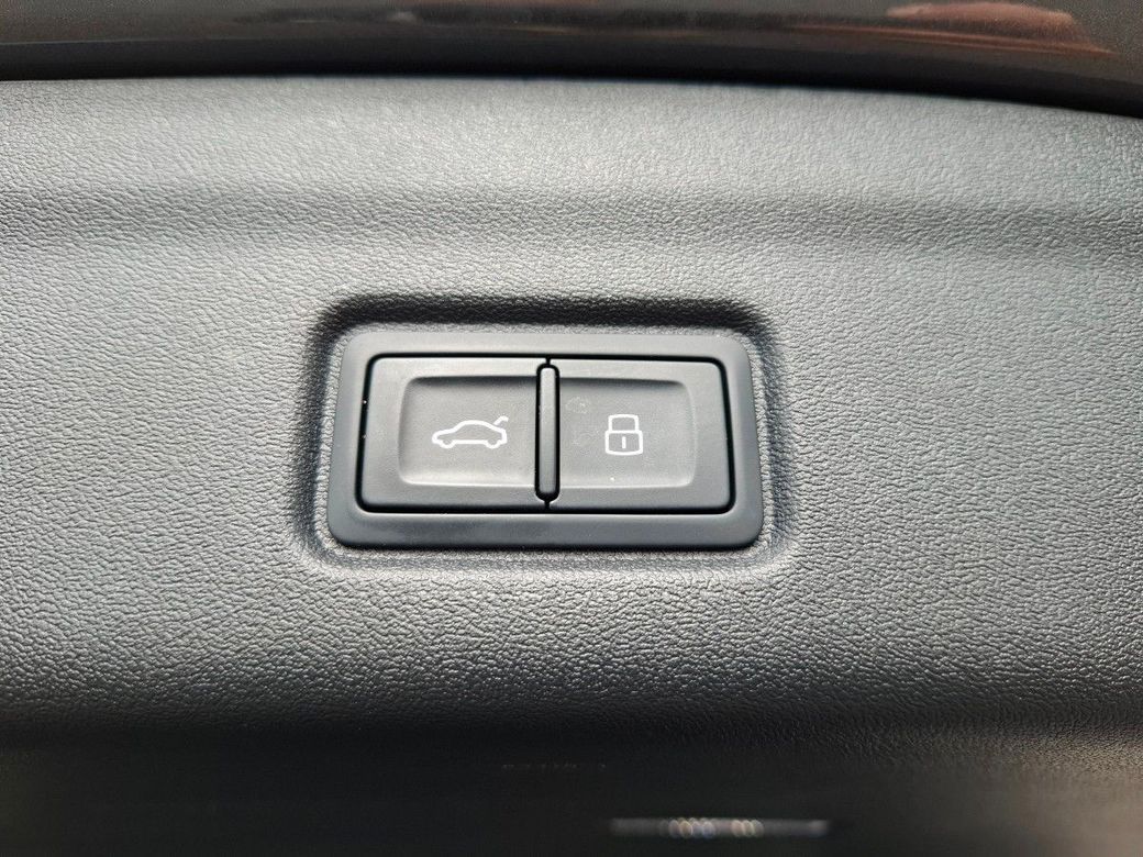 2025 Audi Q6 e-tron