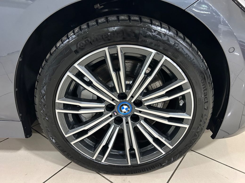 2022 BMW 3 Series