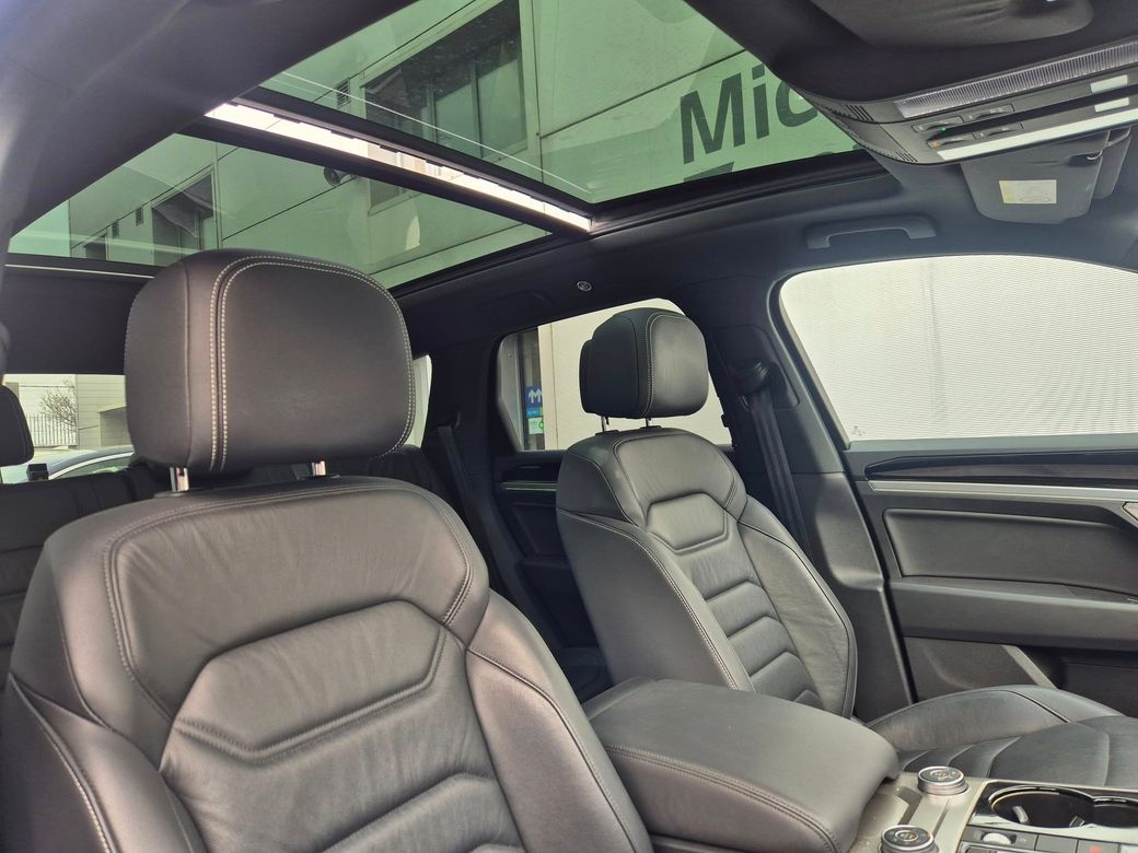 2021 Volkswagen Touareg