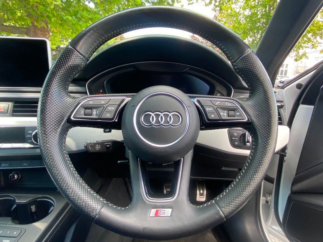 2017 Audi A4