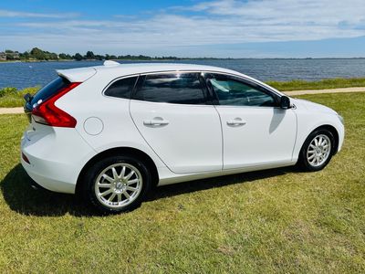 2014 Volvo V40