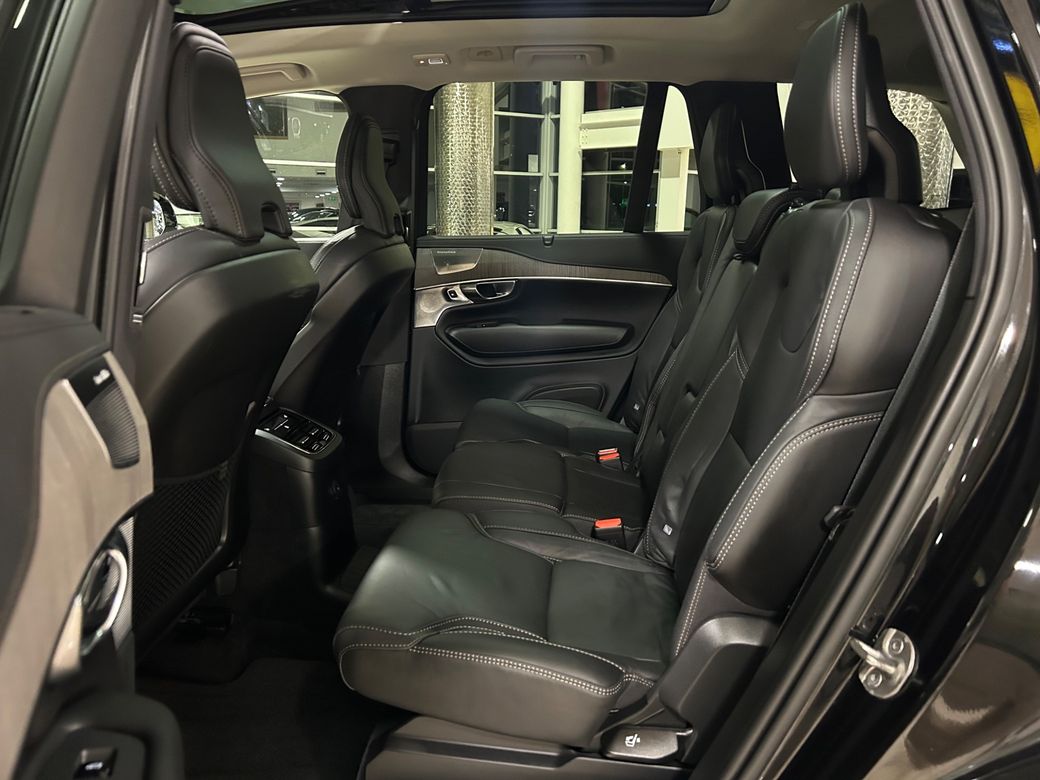 2022 Volvo XC90