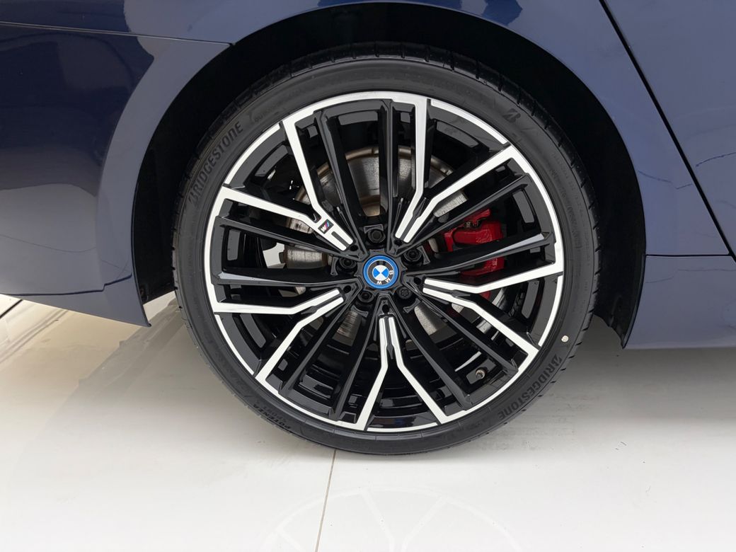 2021 BMW 5 Series
