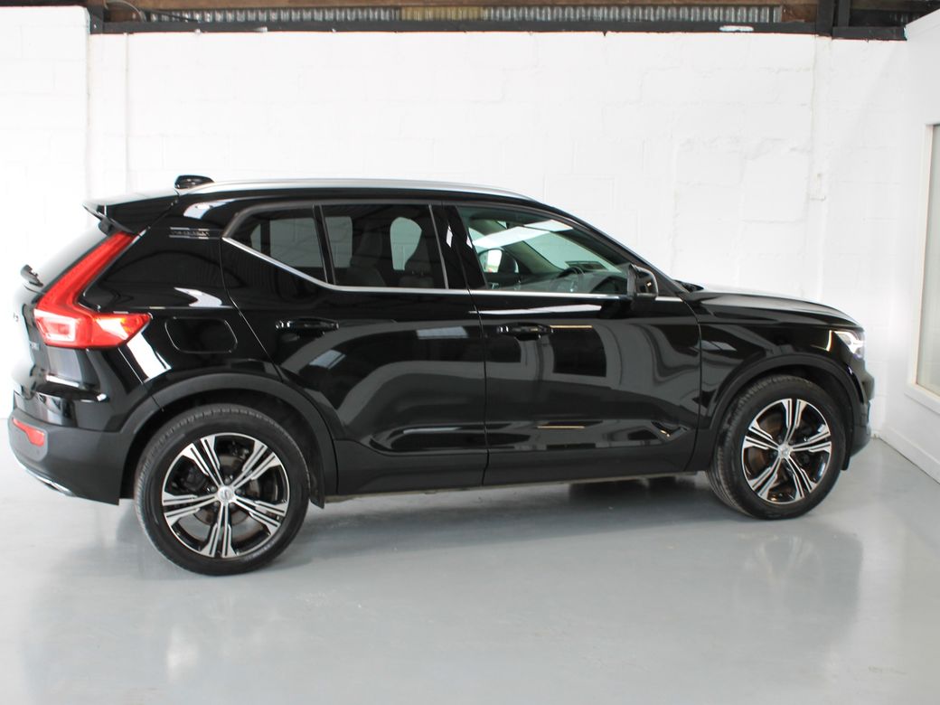 2020 Volvo XC40