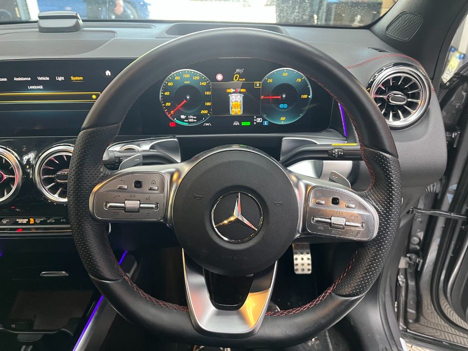 2023 Mercedes-Benz EQB