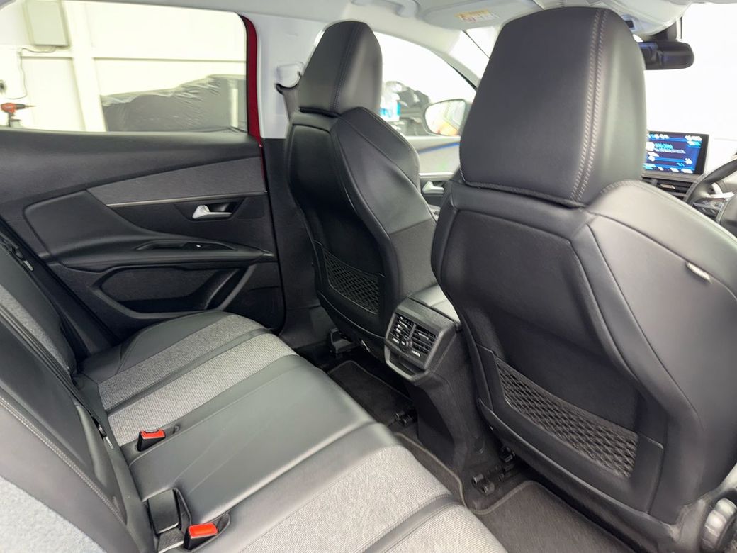 2020 Peugeot 3008