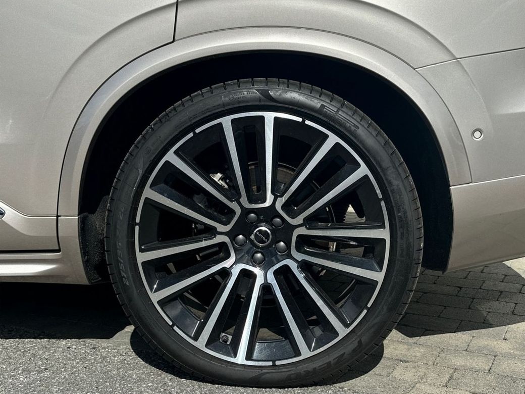 2025 Volvo XC90