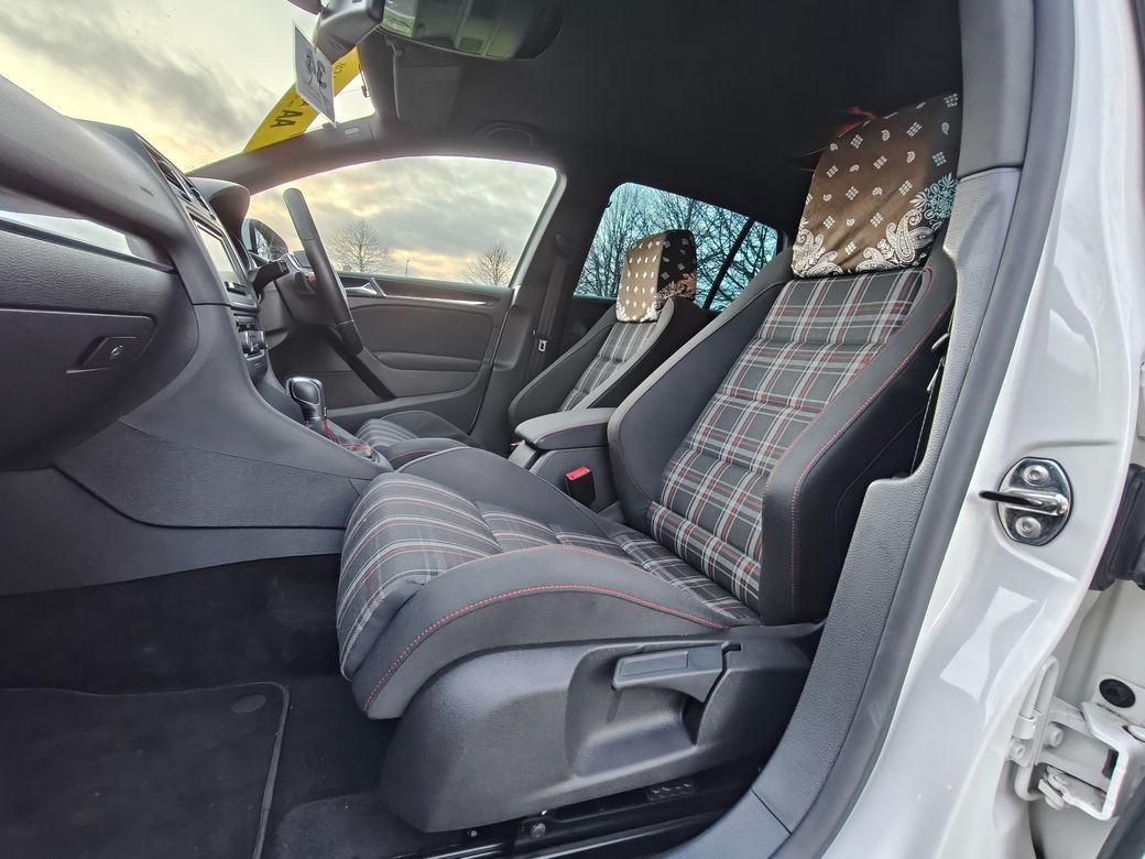 2011 Volkswagen Golf