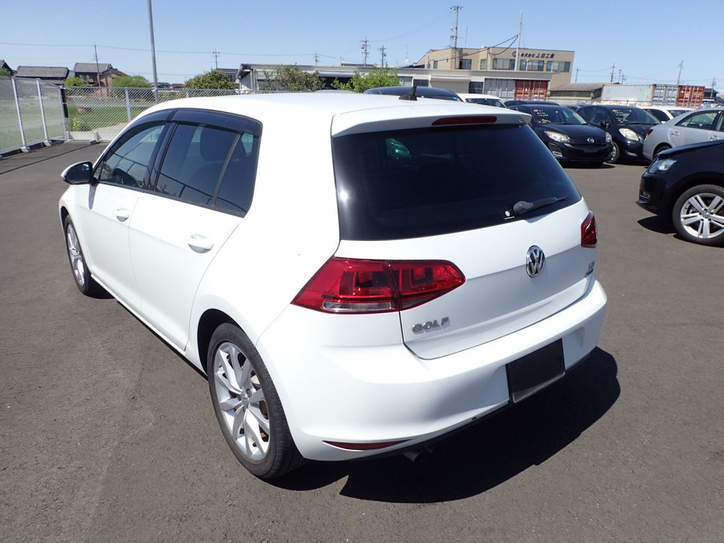 2017 Volkswagen Golf