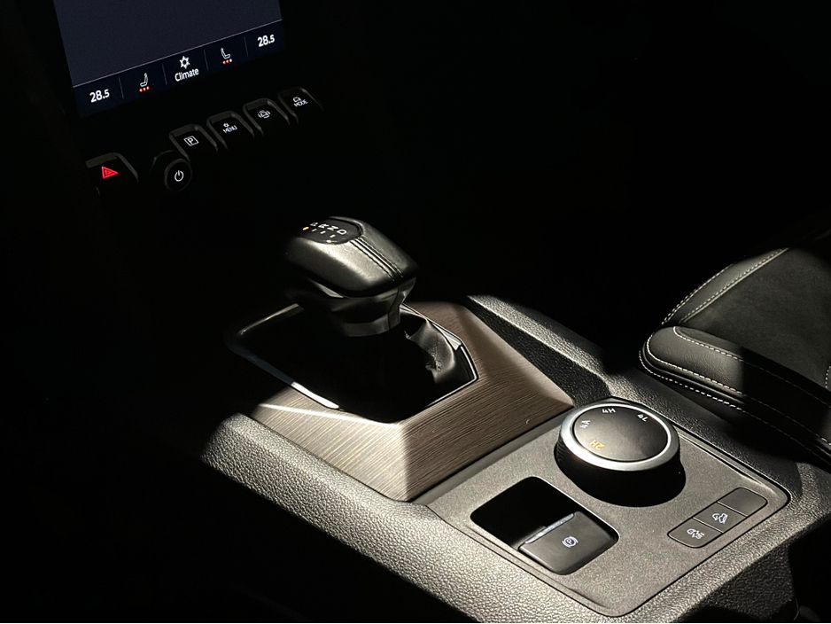 2025 Volkswagen Amarok