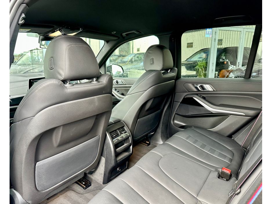 2022 BMW X5